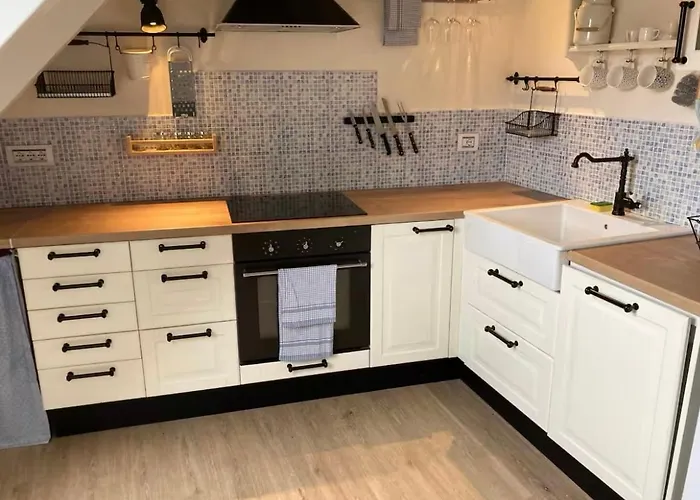 80m2 In The Center Of *